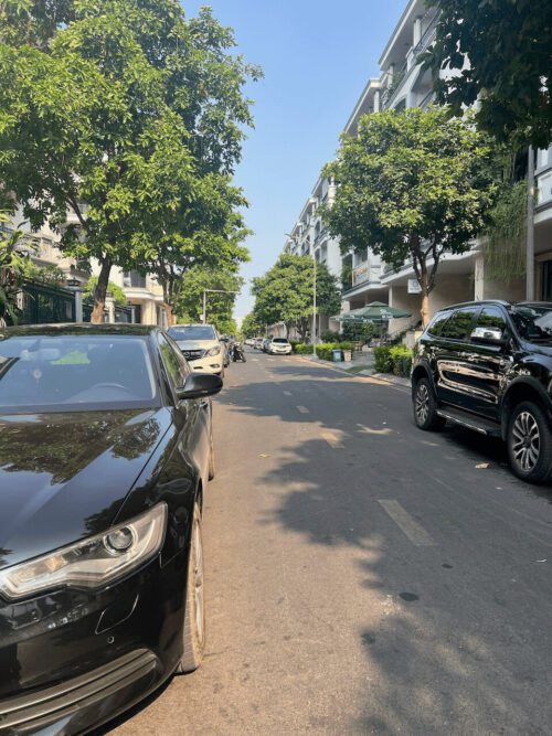 bán nhà khu đô thị vạn phúc