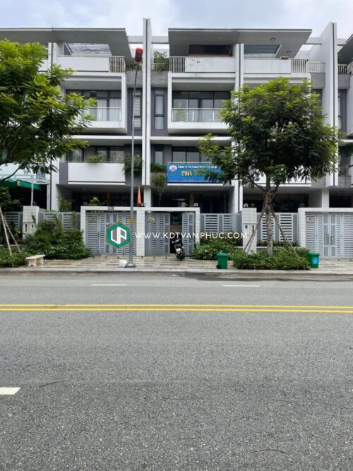 cho thuê nhà nguyên căn vạn phúc city