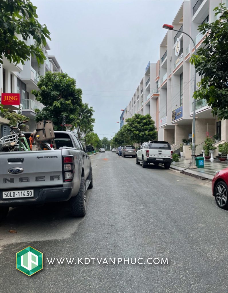 Cho thuê nhà Vạn Phúc City