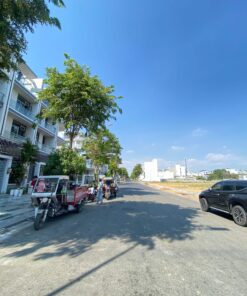 bán nhà vạn phúc city