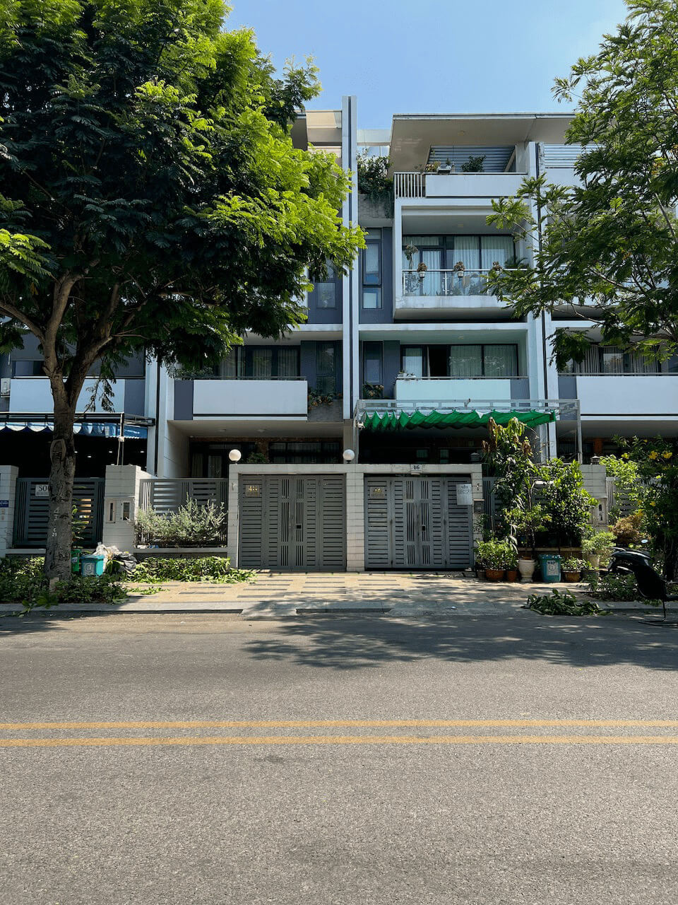 bán nhà khu đô thị vạn phúc