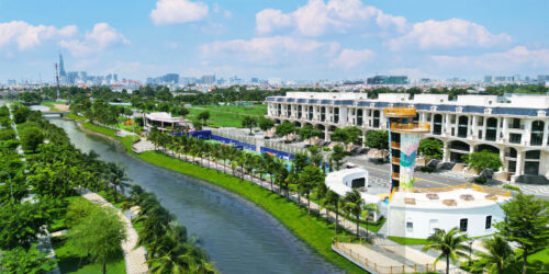Không gian xanh mát mang lại lợi ích mua nhà tại Vạn Phúc City cho sức khỏe cư dân.